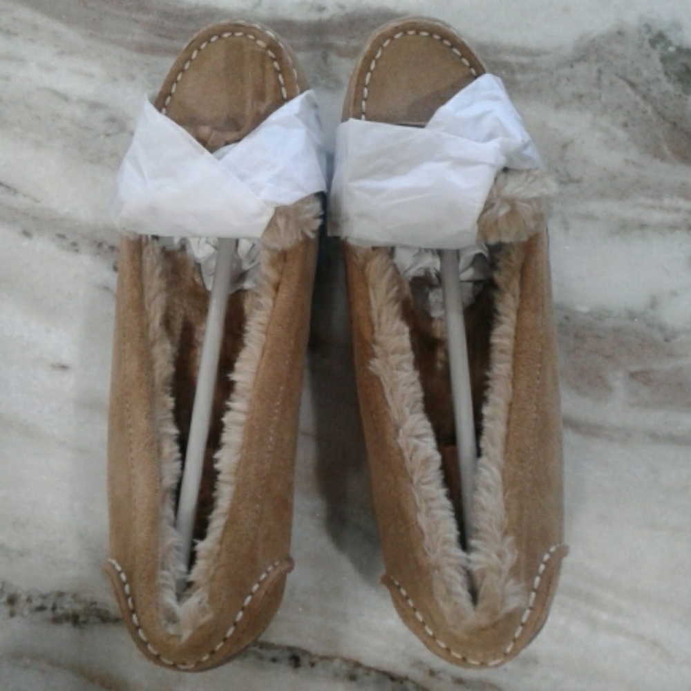 Anne Klein Woman's Zamora Suede moccasins NWOT